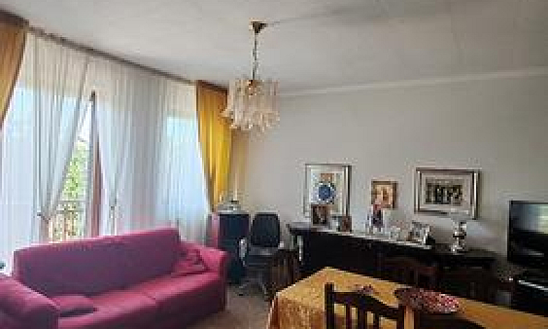 Casa 100 Mq Con Giar...
