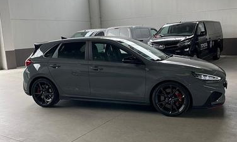 Hyundai I30 2.0 T-Gd...