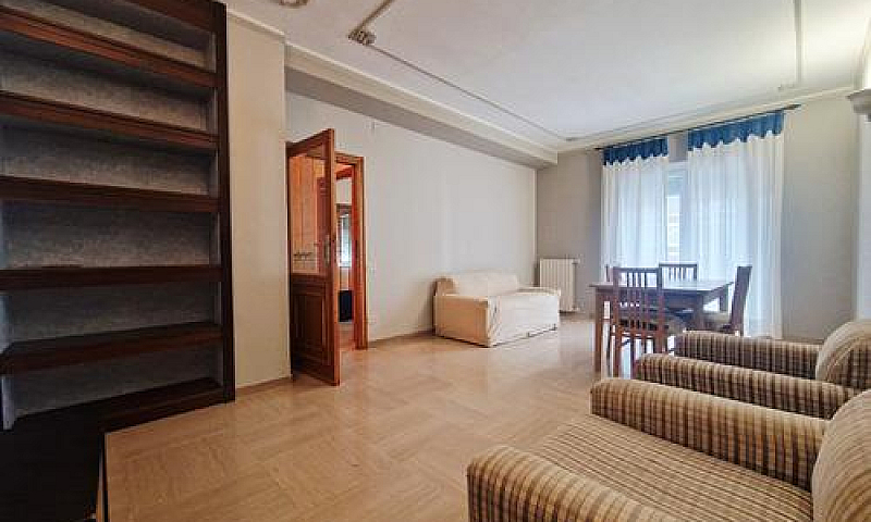 Viale Umberto Mq. 90...