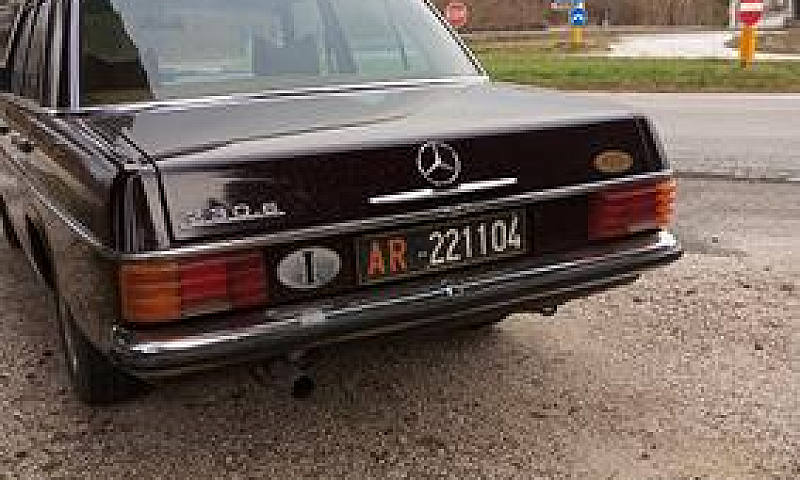 Mercedes 230.6 Impec...