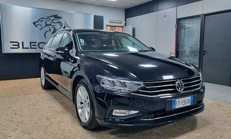 Volkswagen Passat Va...