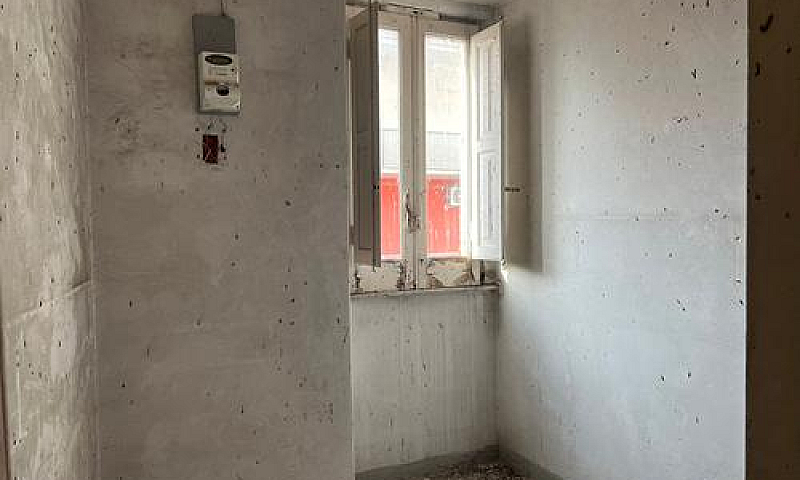 Rif.20 Corso Vittori...