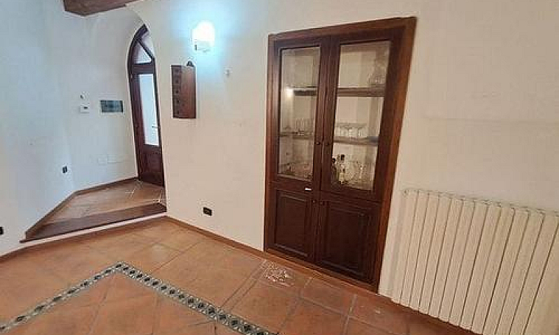 Catanzaro - Via Poer...