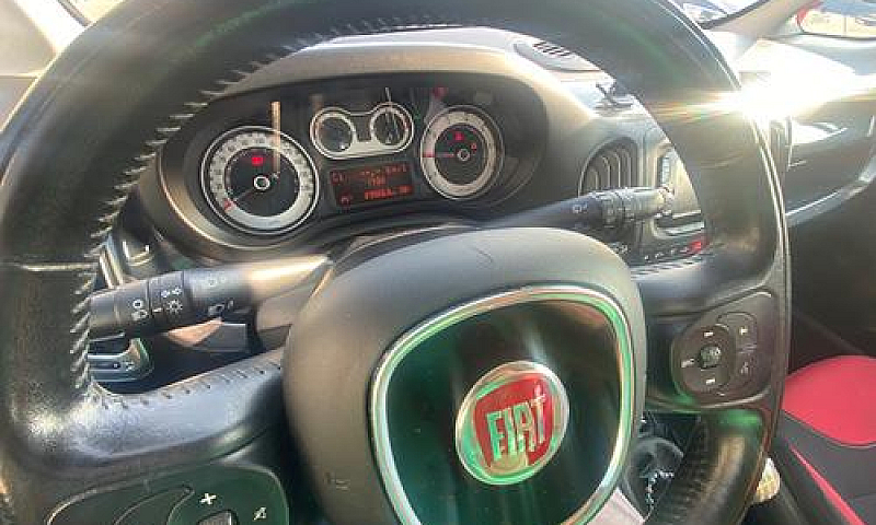 Fiat 500L Living Lun...