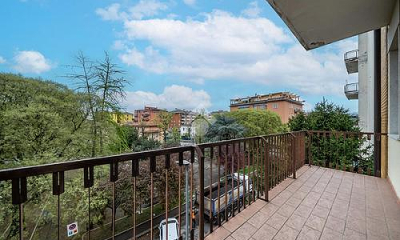 4 Locali A Verona...