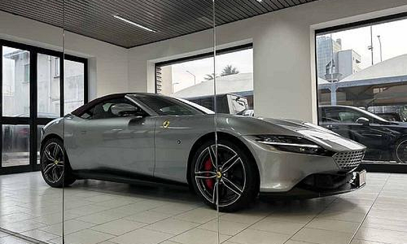 Ferrari Roma Spider ...