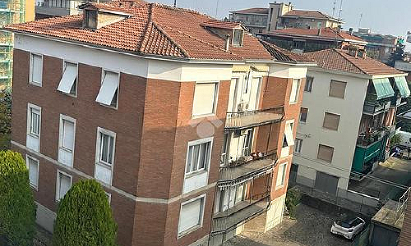 5 Locali A Parma...