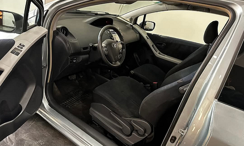 Toyota Yaris 1.4 Die...