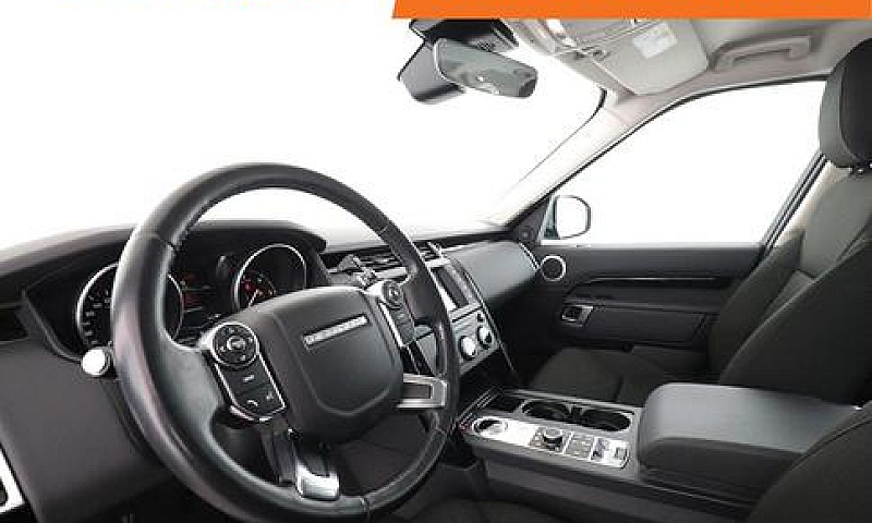 Land Rover Discovery...