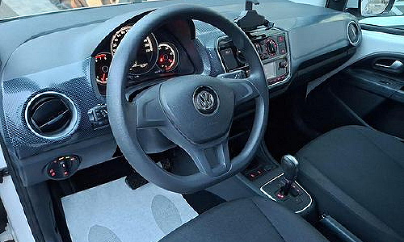 Volkswagen - Up - 1....