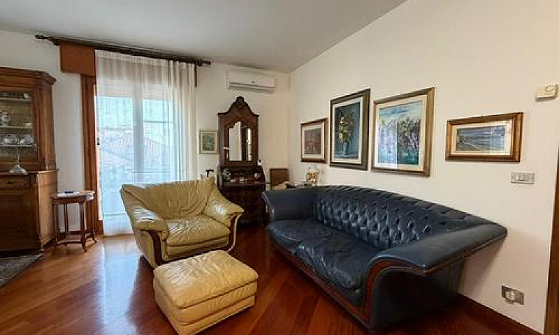 Mestre 3 Camere Cont...