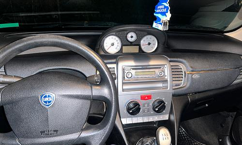 Lancia Y Seconda Ser...