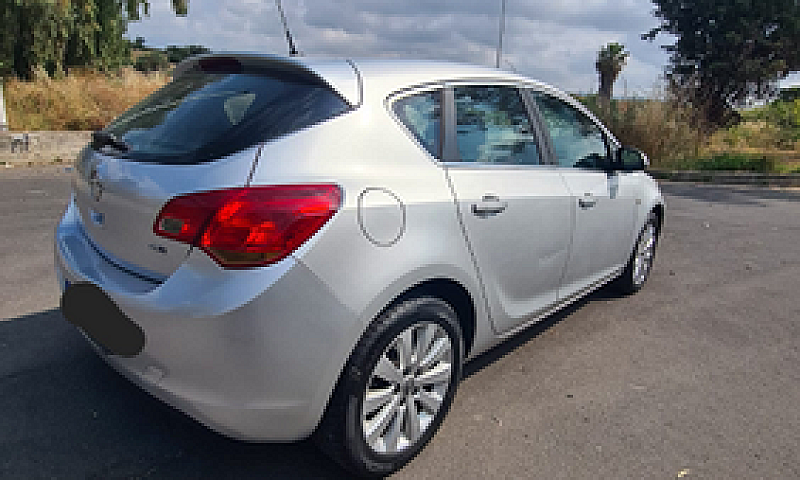 Opel Astra Diesel...