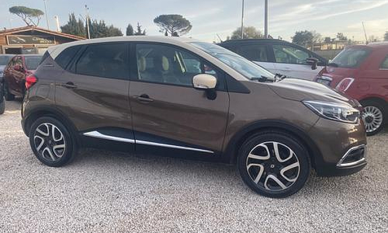 Renault Captur 1.5 D...