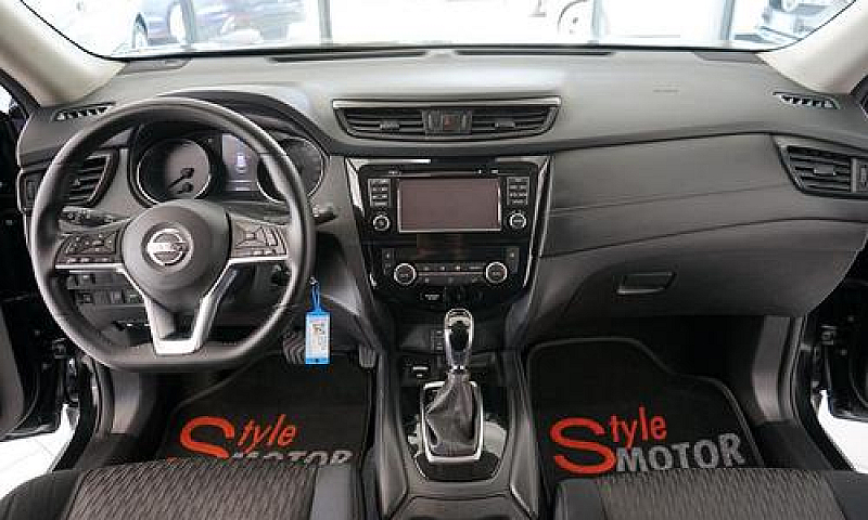 Nissan X-Trail 1.6 D...