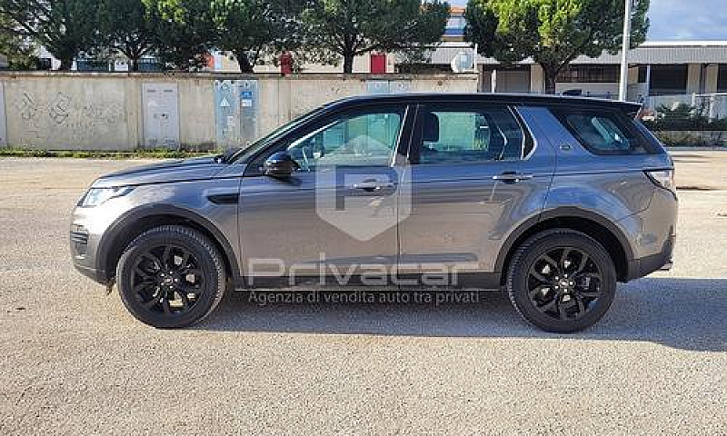 Land Rover Discovery...