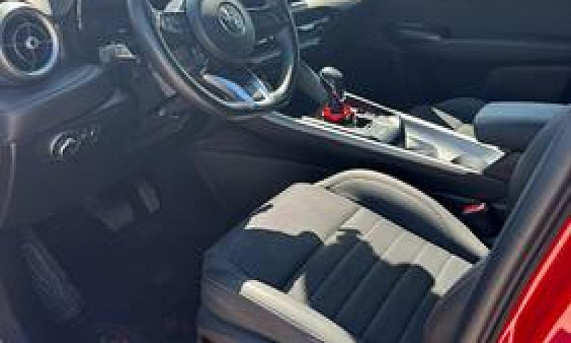 Alfa Romeo Tonale 16...