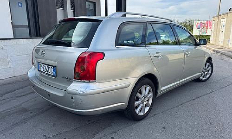 Toyota Avensis 2.0 D...