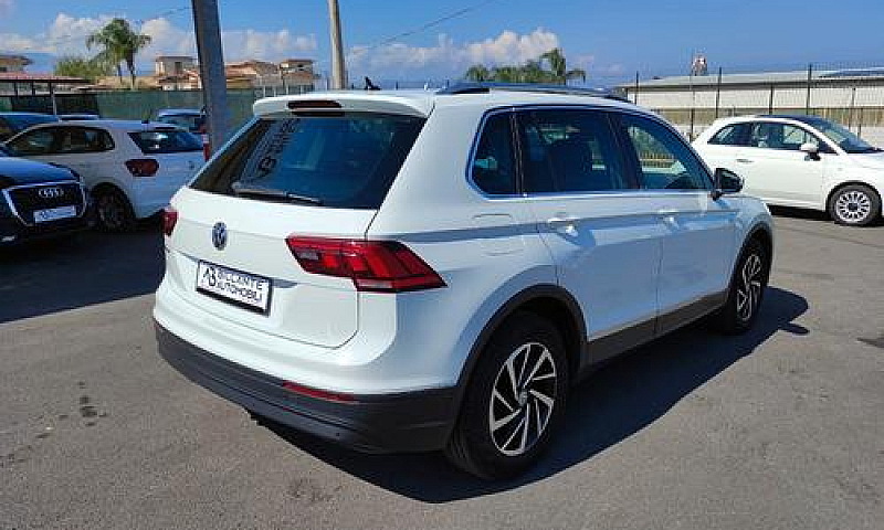 Volkswagen Tiguan 2....