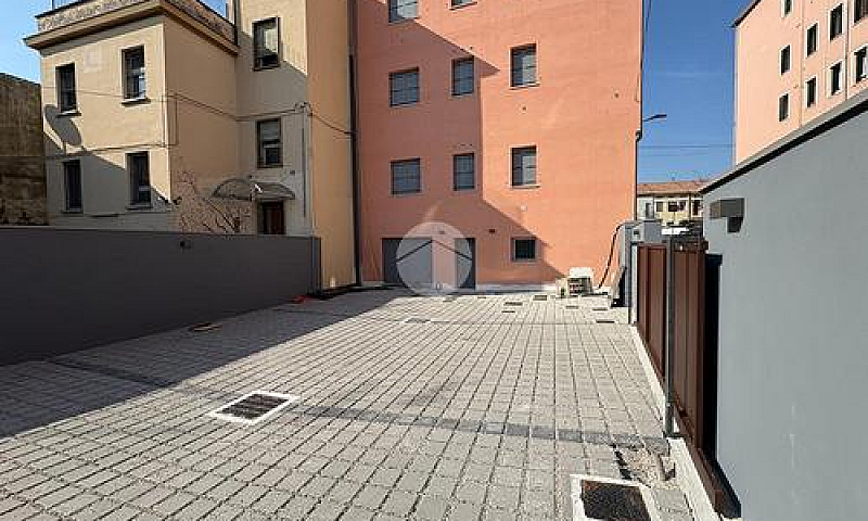2 Locali A Battaglia...