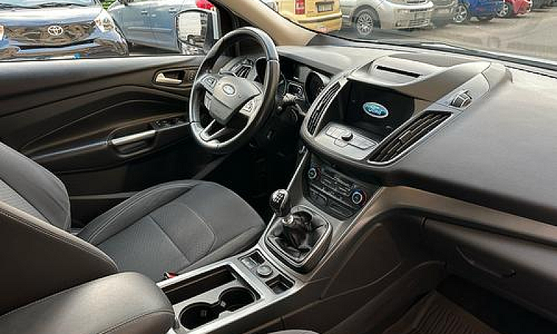 Ford Kuga 1.5 Tdci 1...
