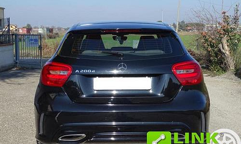 Mercedes-Benz A 200 ...