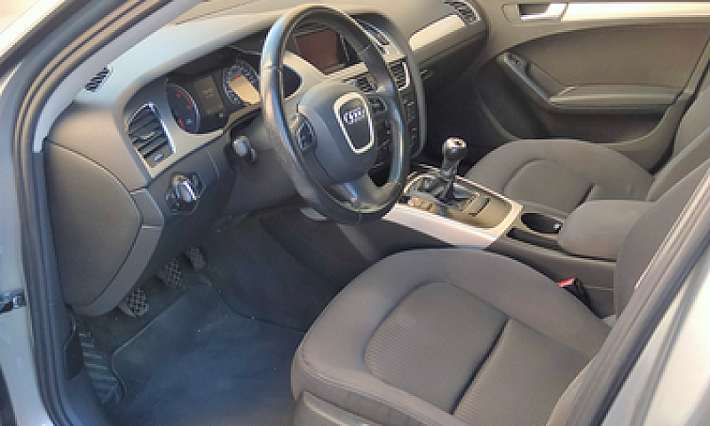 Audi A4 2.0Tdi...
