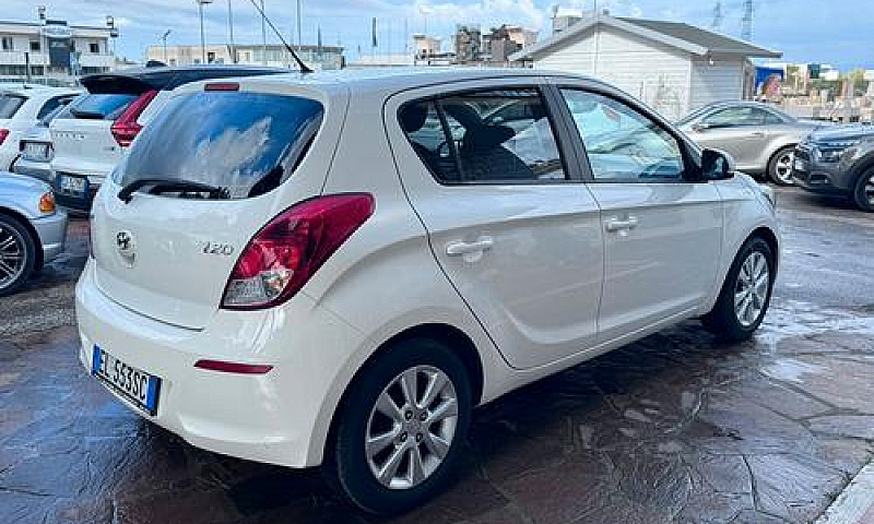 Hyundai I20 1.2 5P. ...