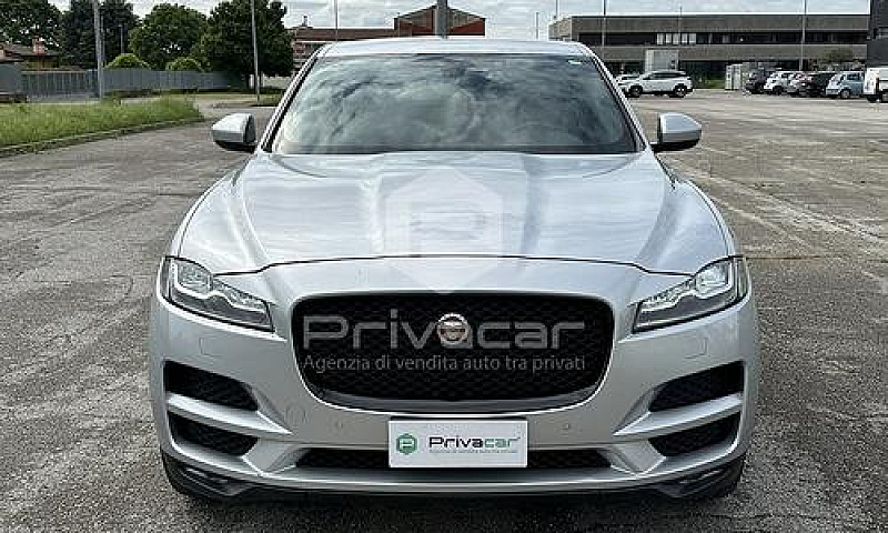 Jaguar F-Pace 2.0 D ...
