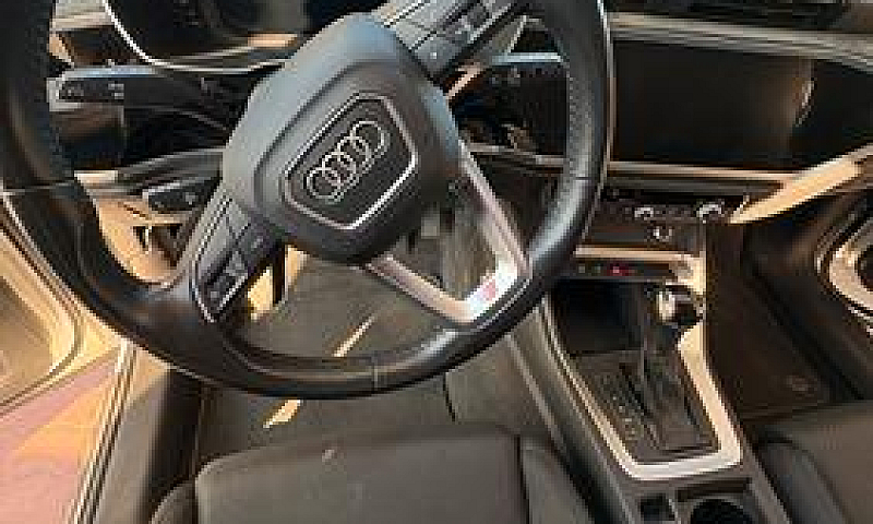 Audi Q3 2019...