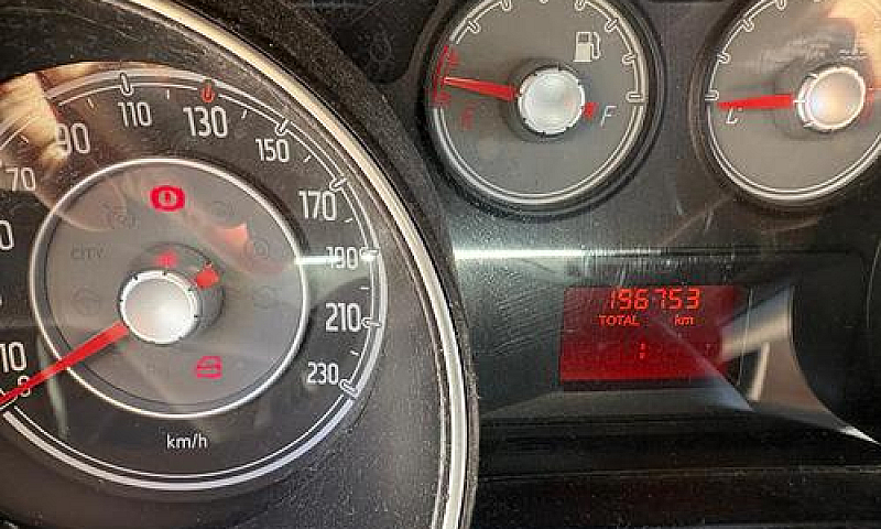 Fiat Punto Evo 1.2 B...
