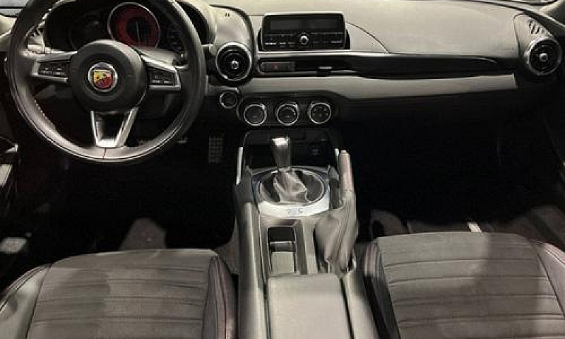 Abarth 124 Spider 1....