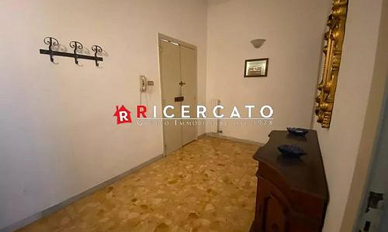Appartamento Uso Inv...