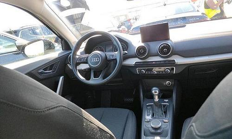 Audi Q2 35 Tdi Quatt...