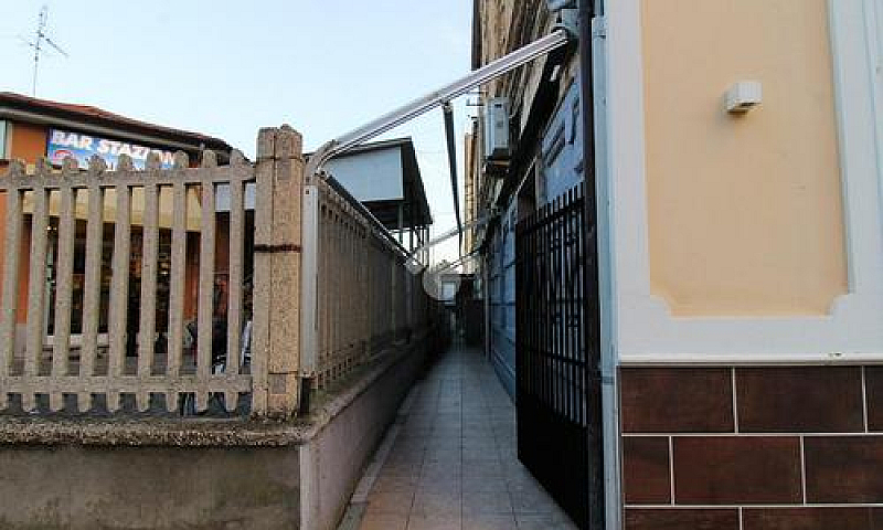 3 Locali A Roseto De...