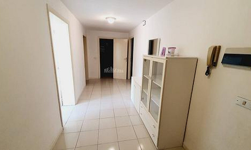 Palazzo / Stabile - ...