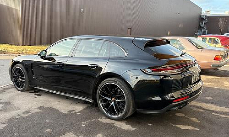 Porsche Panamera 2.9...