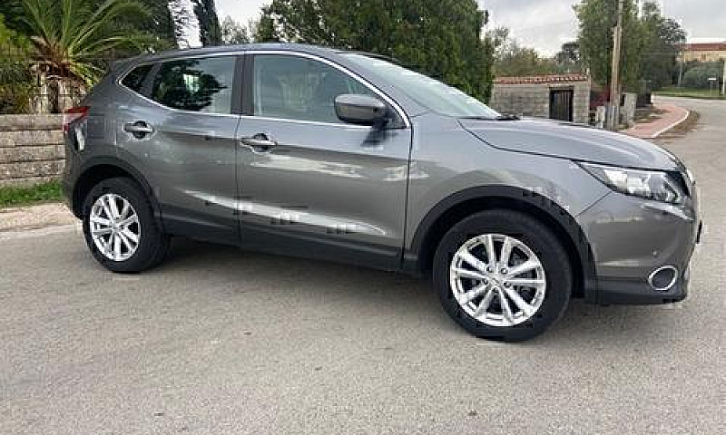Nissan Qashqai 1.5...