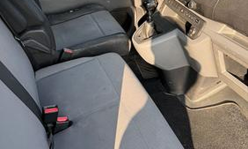 Peugeot Traveller Ex...
