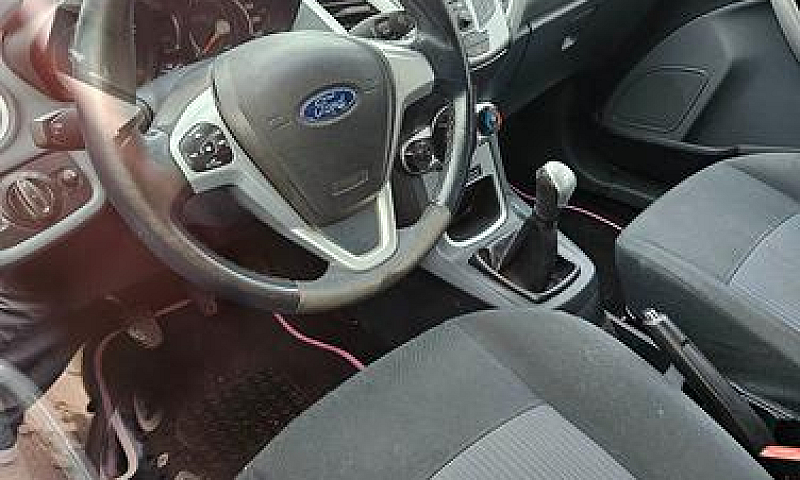 Ford Fiesta Fiesta 1...
