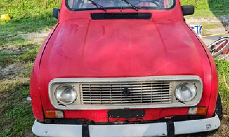 Renault R4 850Cc...