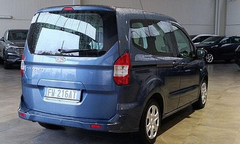 Ford Tourneo Courier...