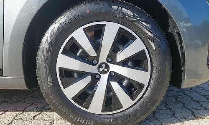 Mitsubishi Colt 1.0L...