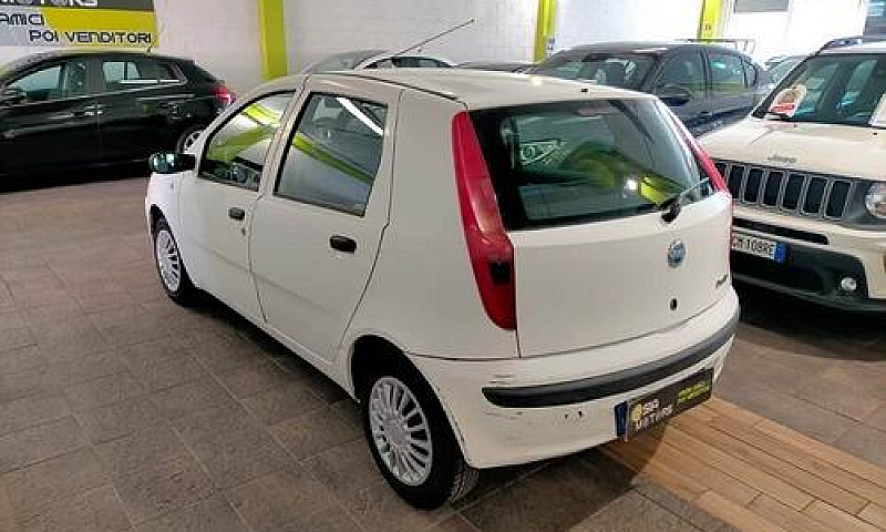 Fiat Punto 1.2 5 Por...