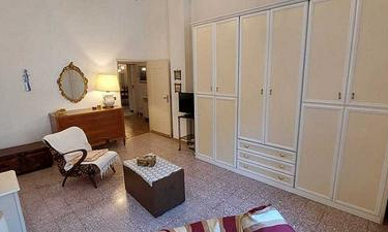 Appartamento A Ascia...