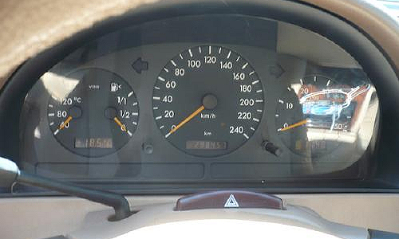 Mercedes Classe M (W...