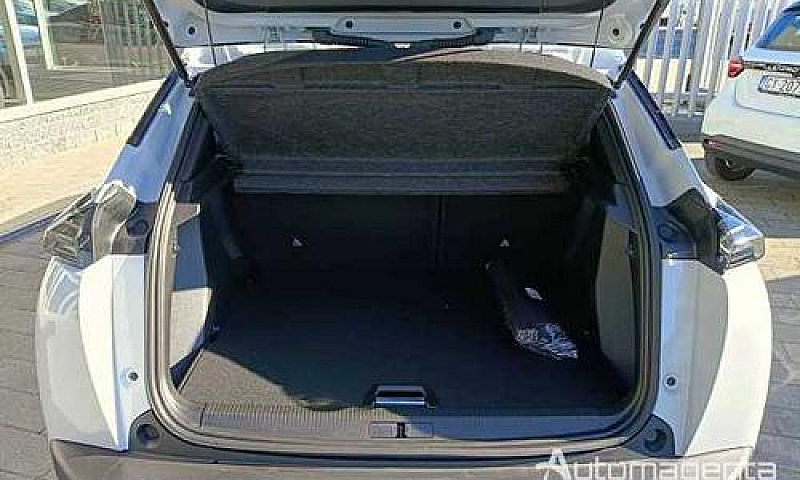 Peugeot 2008 1.2 Ben...