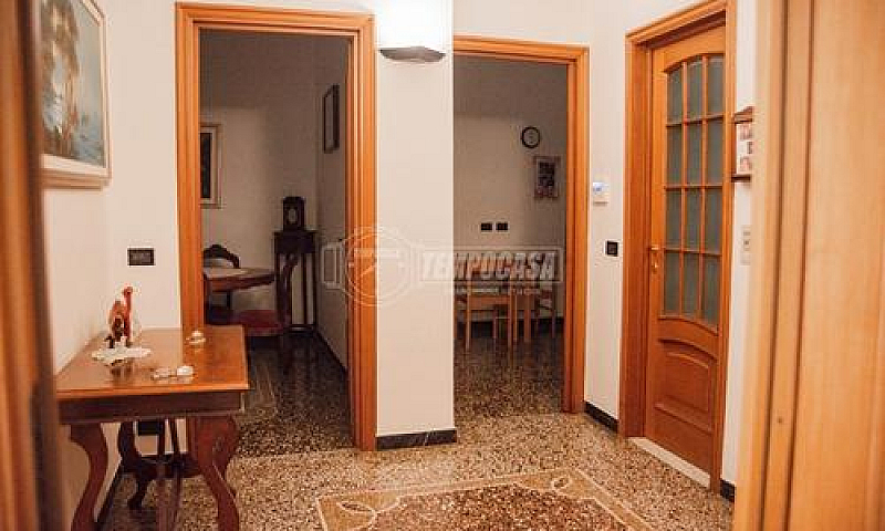 3 Locali In Buone Co...