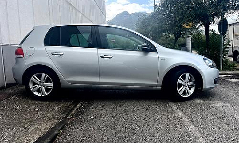 Volkswagen Golf 1.6 ...