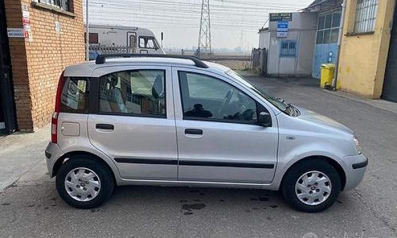 Fiat Panda 1.2 Aless...